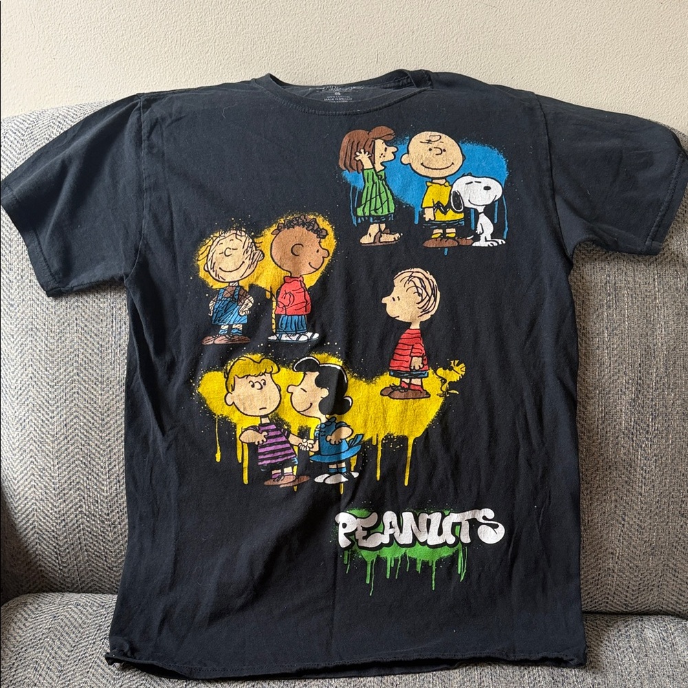 Peanuts Black Cotton T Shirt Size: S